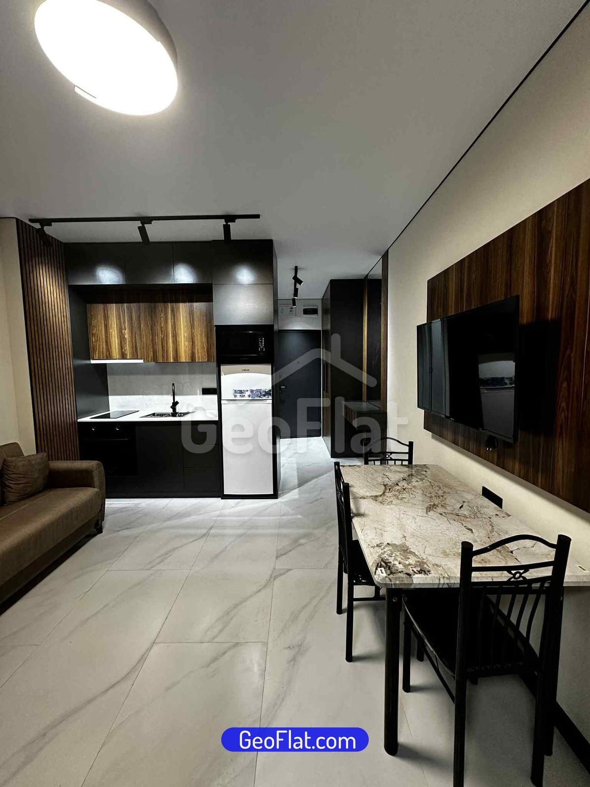 For sale: Studio, 34 m², newly finished and furnished in a new building on Sherif Khimshiashvili Street, Batumi — $60,000