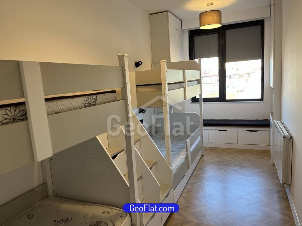 9ec70bdf-6dba-40cc-9522-41a0d626d2c1