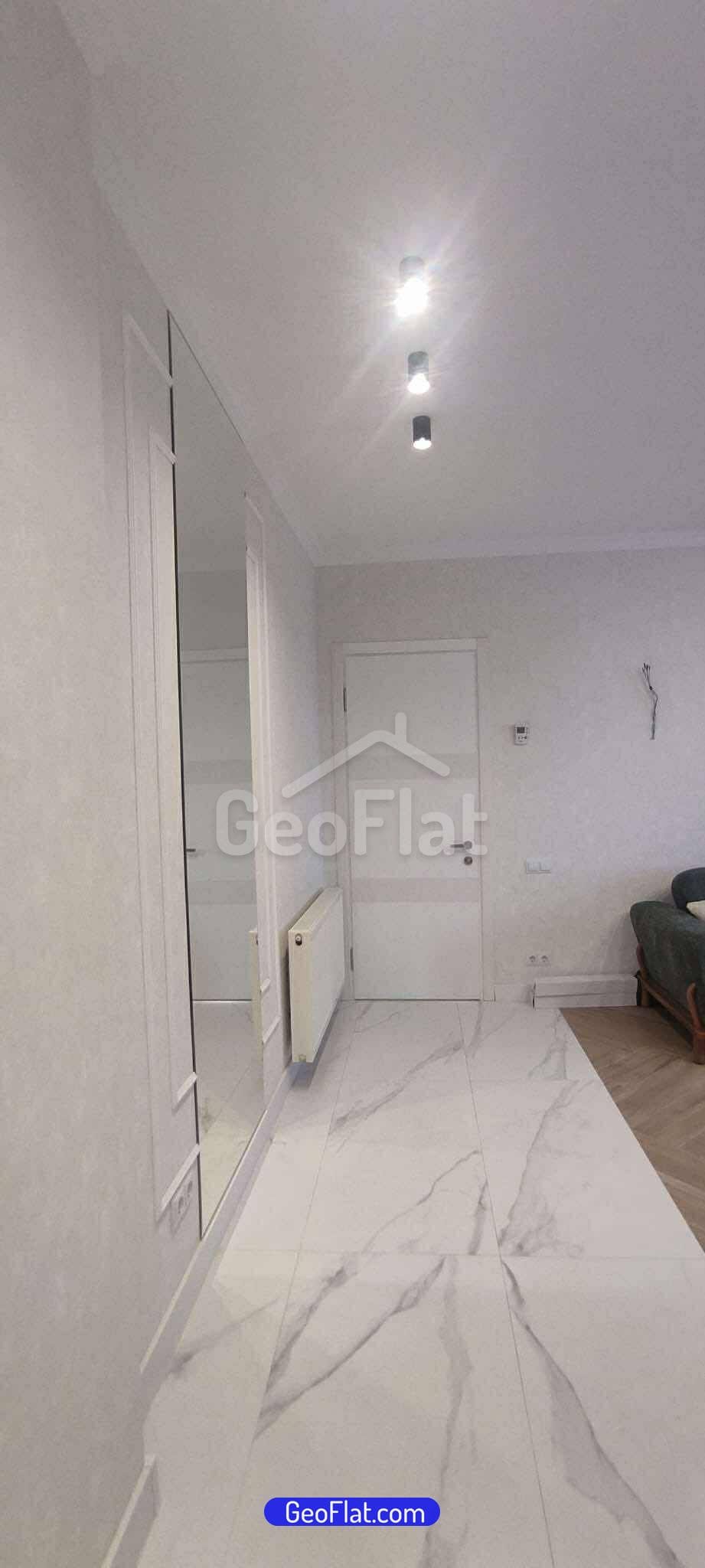 30737073-9060-4cbe-b440-4acec50040db