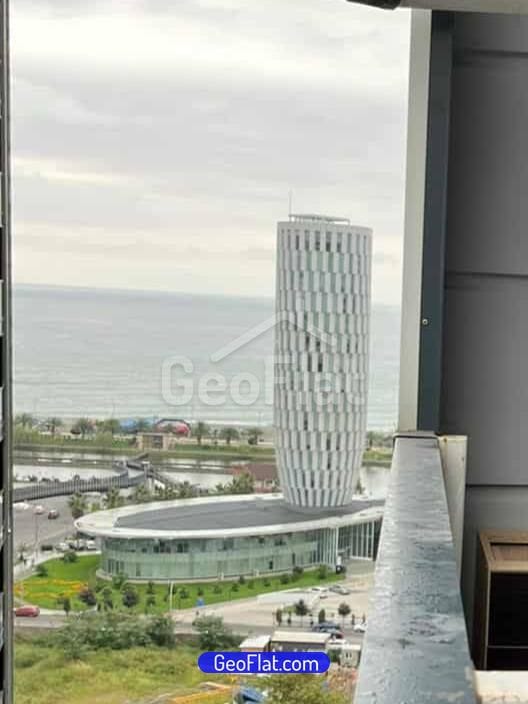 For sale: Apartment, 1-room, new development on Pirosmani Street, Batumi — 34 m², newly finished, sea view, furnished, $67,000.
