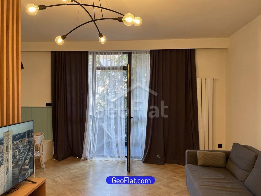 c8beb43e-55b4-45bd-92c5-ff1cf69713e2