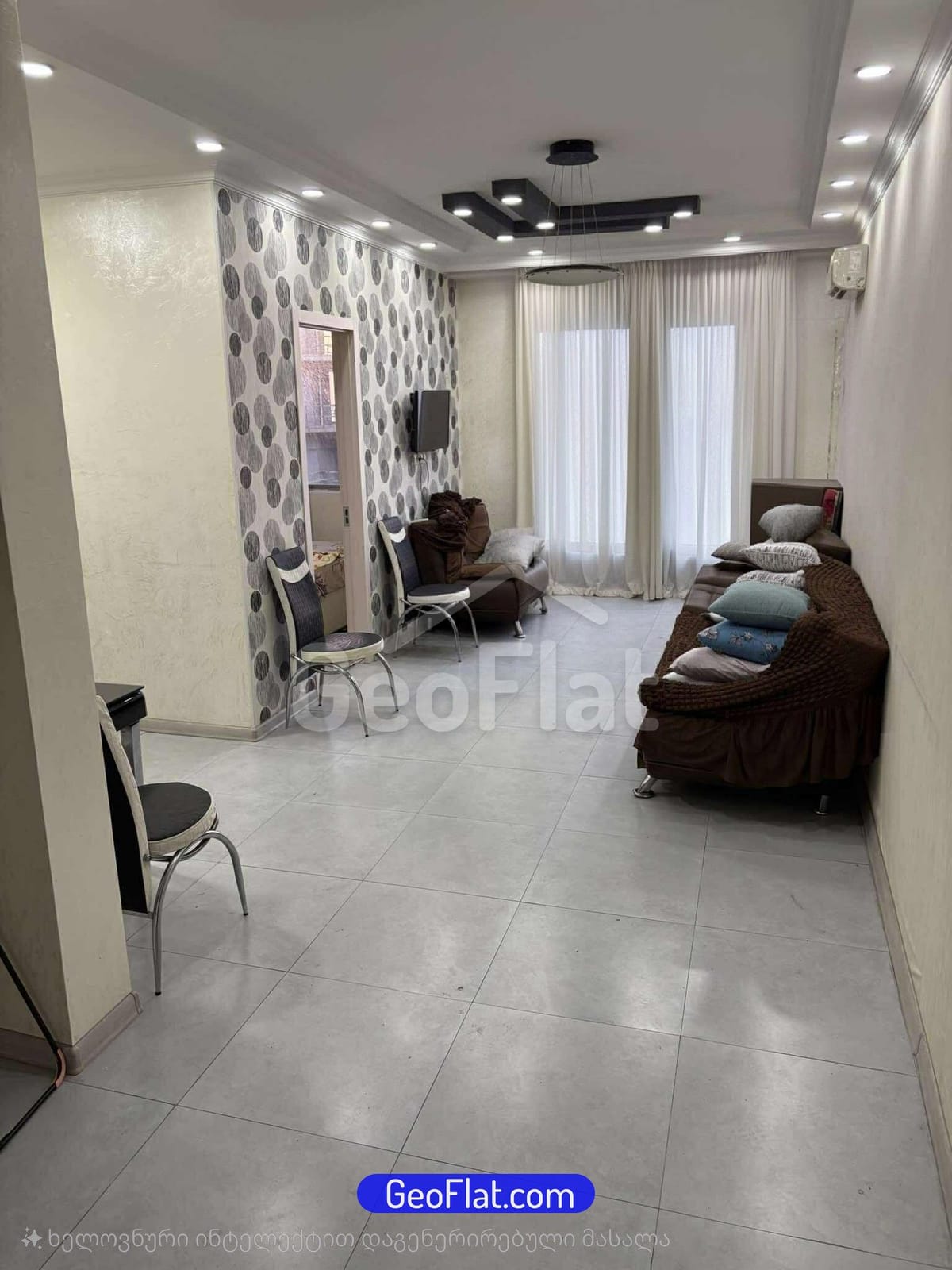 b1658651-a41e-4e04-8aea-8202e62f8096