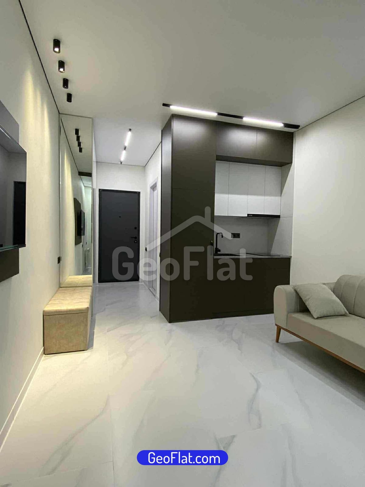 For sale: Studio, 34 m², new, furnished with appliances, in Batumi on Sherifa Khimshiashvili Street — $62,000.