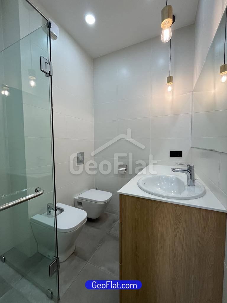 5ec6321d-b46d-422c-8e32-922aa165d6fb