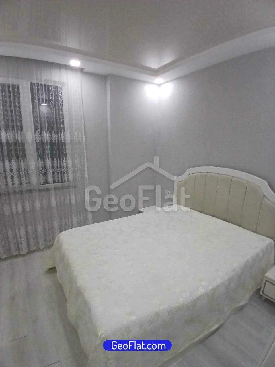 ef6ae150-63d9-4e3e-8c31-b764f8747a0a