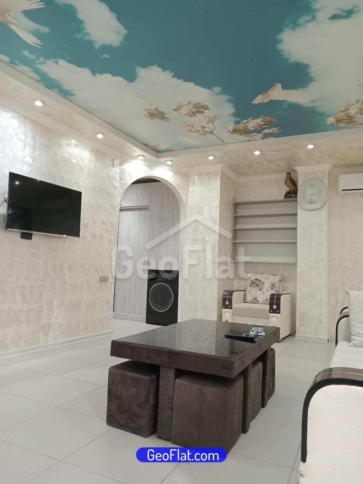 For sale: Apartment, 96 m², on 1st Angisa Dead End in Batumi, with designer finishes and furnishings — $127,000.