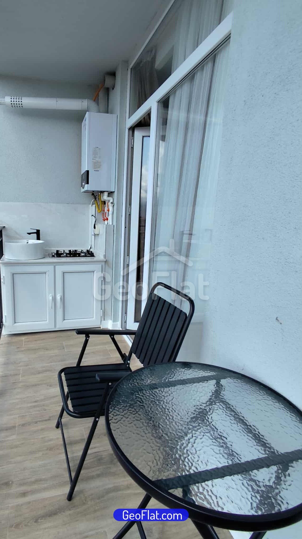 1e7f6b90-9ac2-49df-a3c0-0b86e5052385