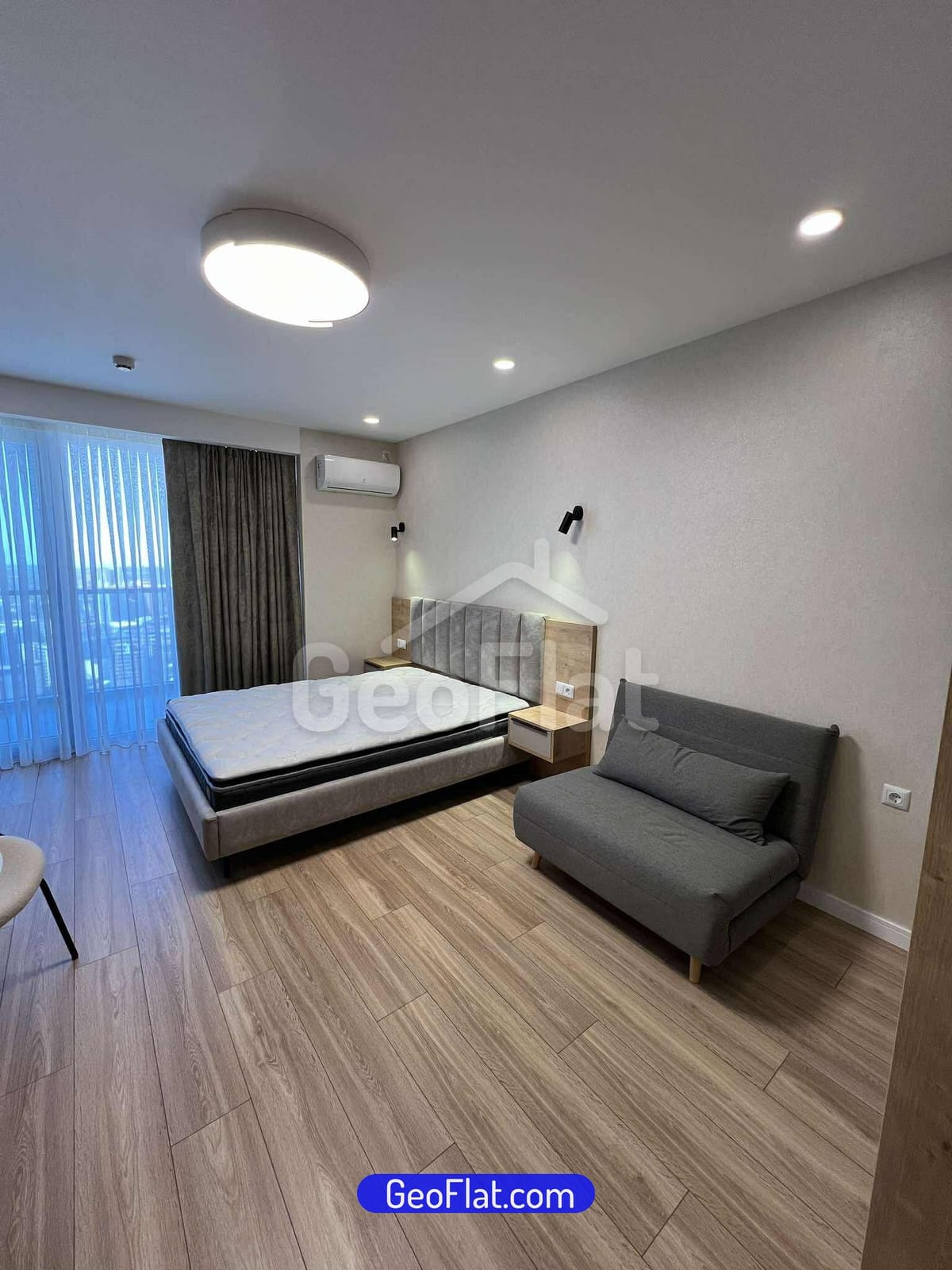 c6a2aa0d-890b-4b25-ae06-22d04701d753