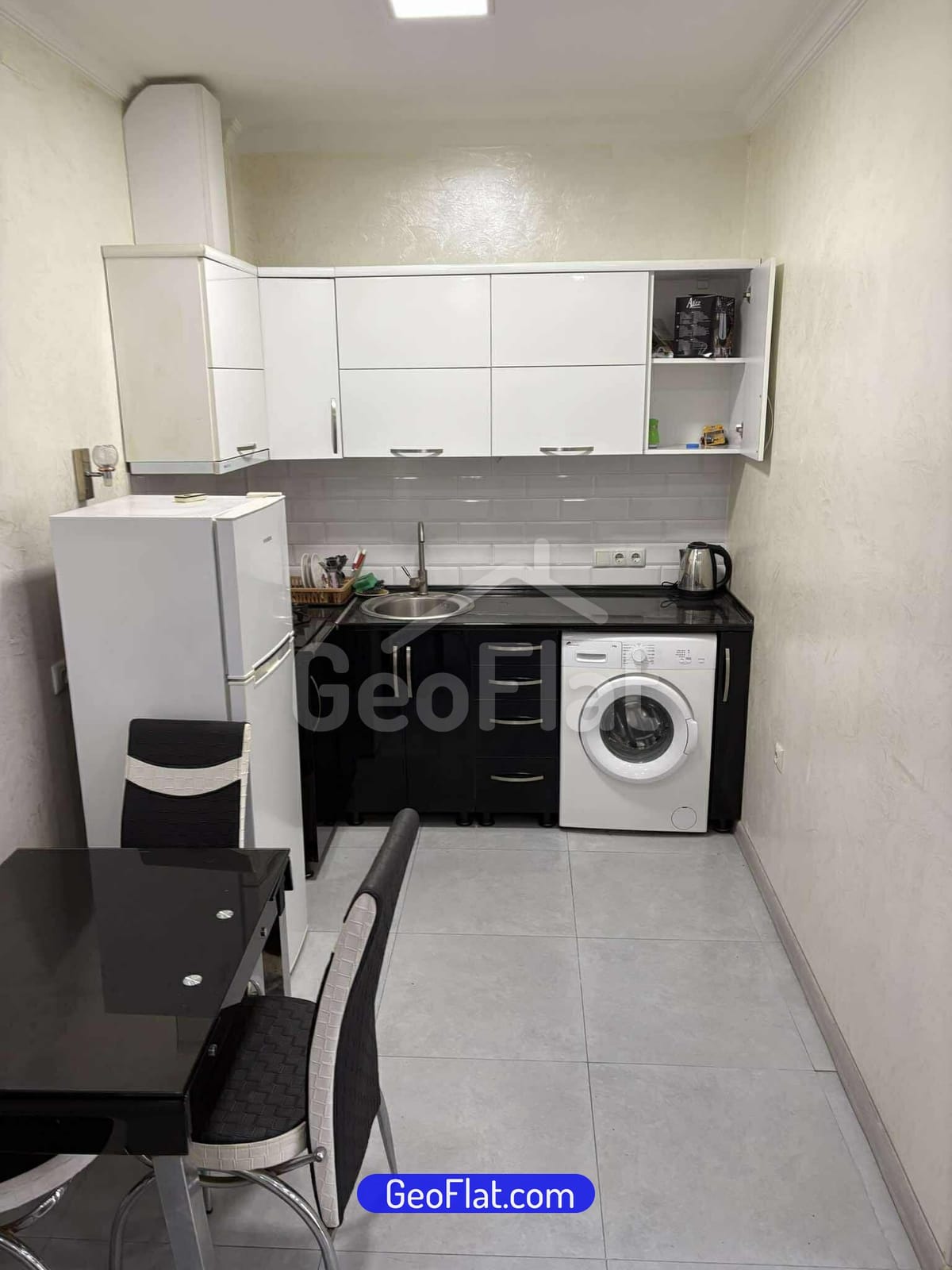 For sale: Apartment — new 2-room, 50 m², furnished, Selim Khimshiashvili St., Batumi — $76,000