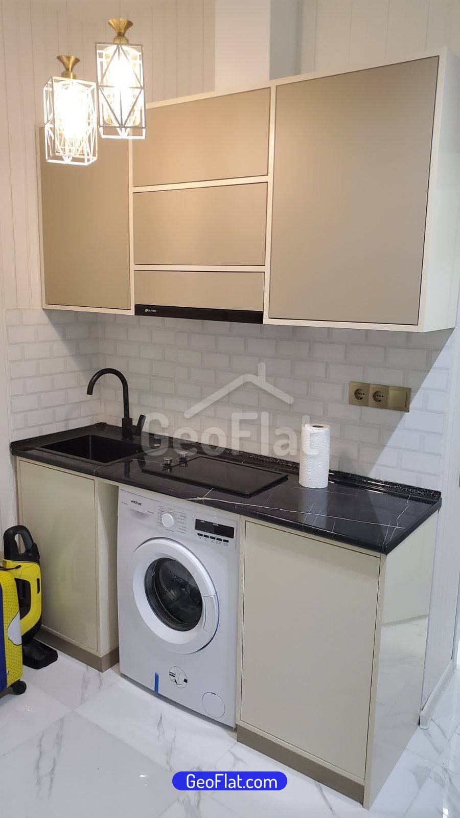 28ef1bef-aa2e-4e95-8a60-45d9ab03fe79