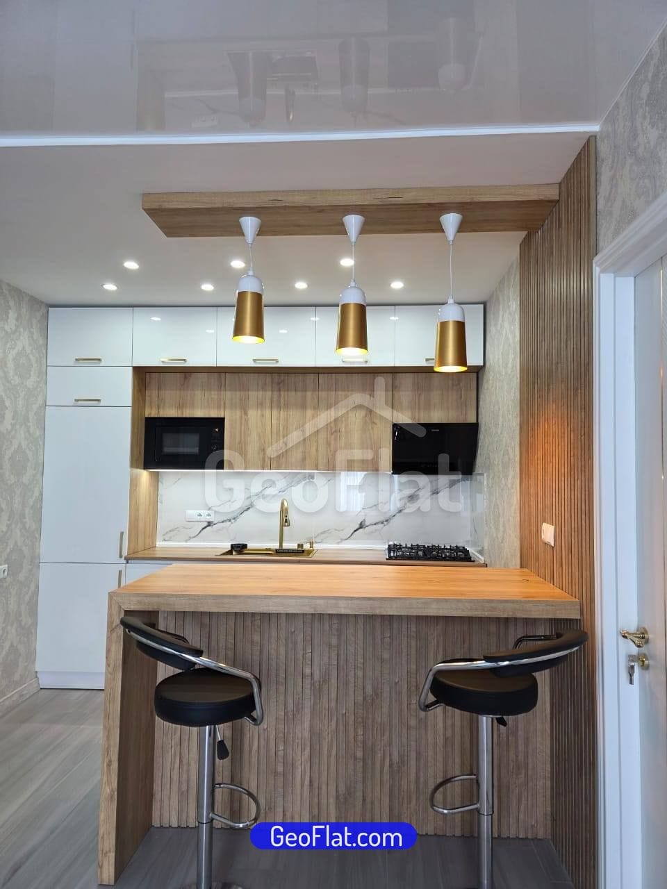 d5994d20-7d4e-4328-9b79-fb7131d3bcf3