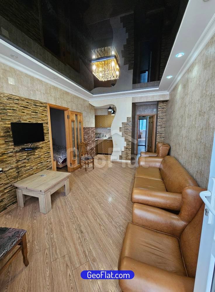 For sale: Apartment on Shalva Inasaridze Street, Batumi, 59 m², 3 rooms (2 bedrooms), furnished with appliances, $83,000