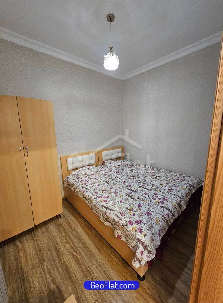 0e005b2c-708b-480f-8916-83b77d890341