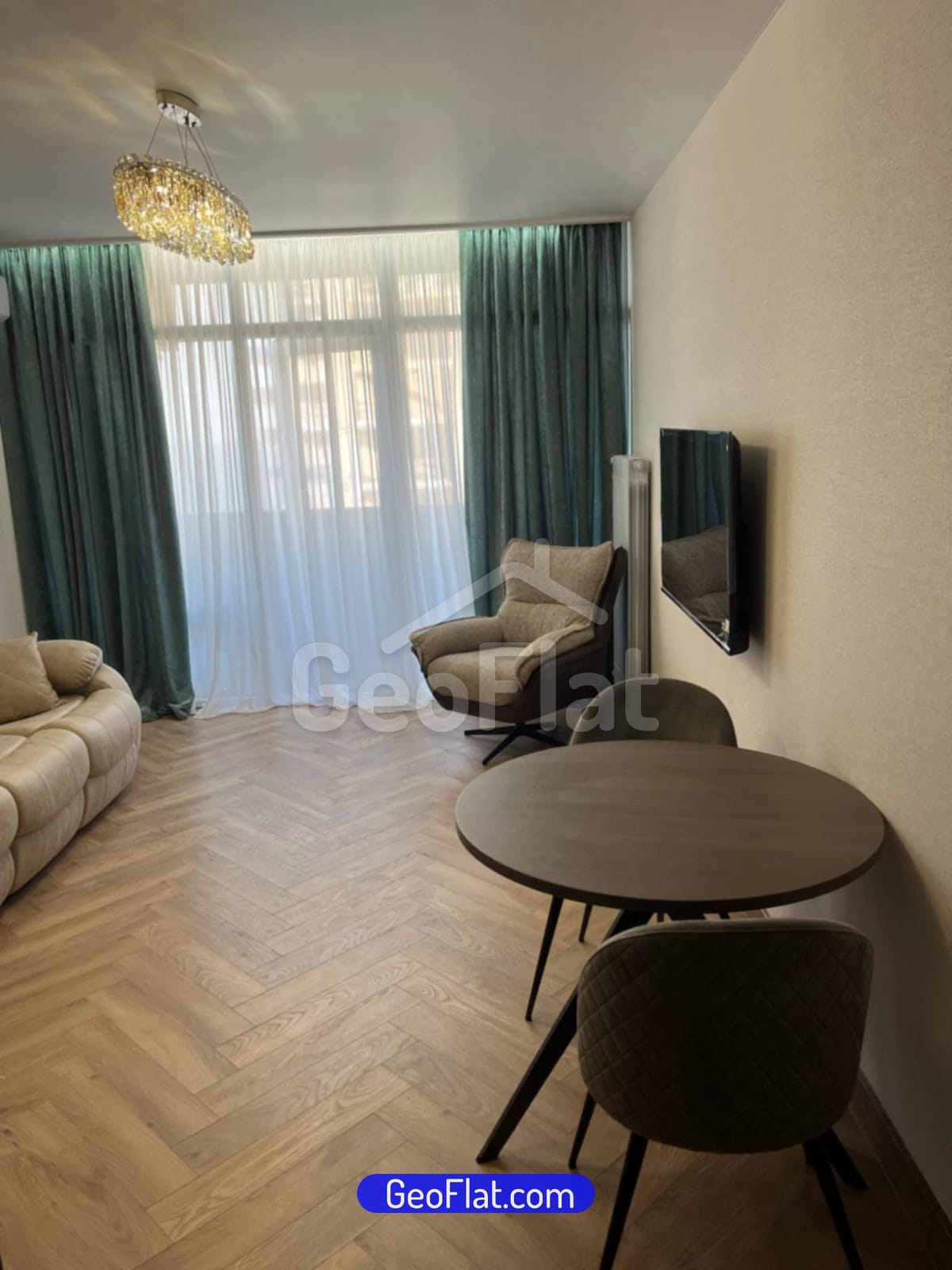 1402dee0-d4cb-4481-82c2-d7f6f534a62e