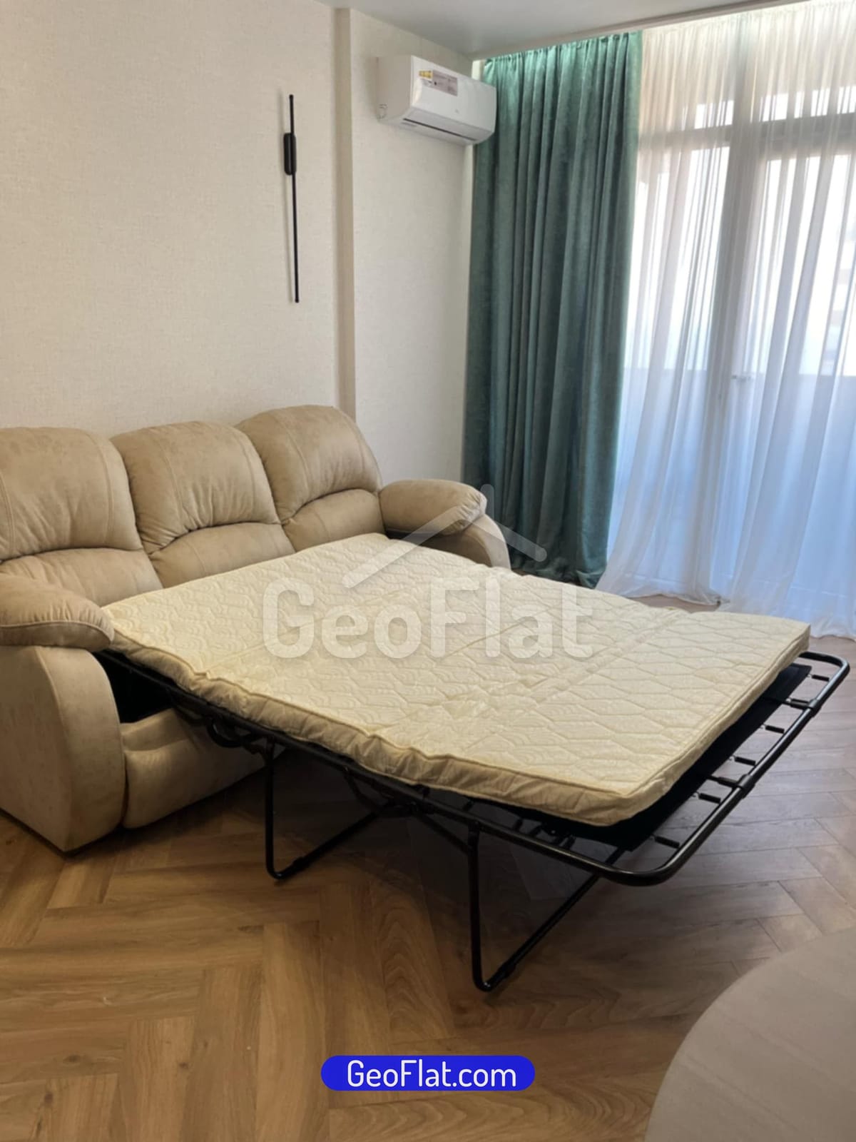 9d29271b-4596-4019-82d7-ea3d353c9bee