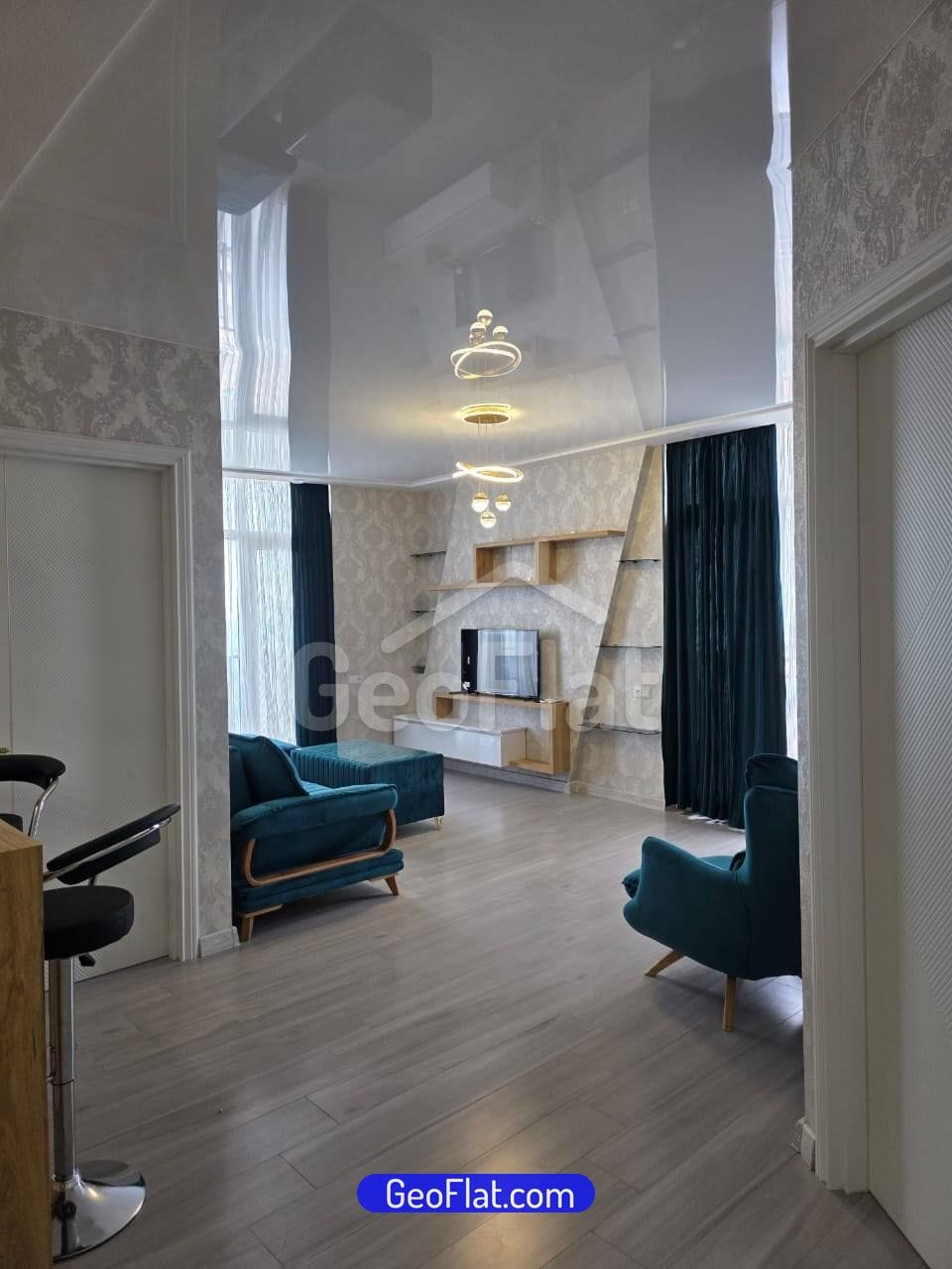 For sale: Apartment, new 3-room, 84 m², with sea view on Sherifa Khimshiashvili Street, Batumi — $192,000, furnished with appliances.