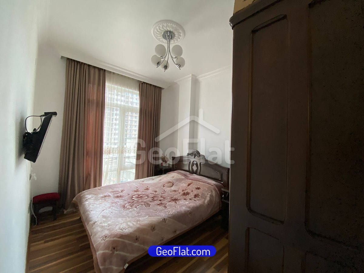 ef2582f6-013a-4463-aab5-d6a2bf1d3794