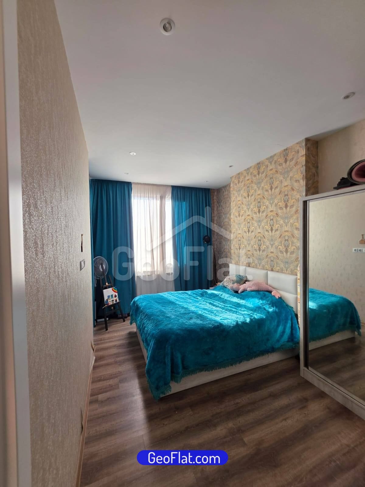 For sale: Apartment, new 3-room, 125 m², furnished with appliances on Selim Khimshiashvili Street, Batumi — $122,000.