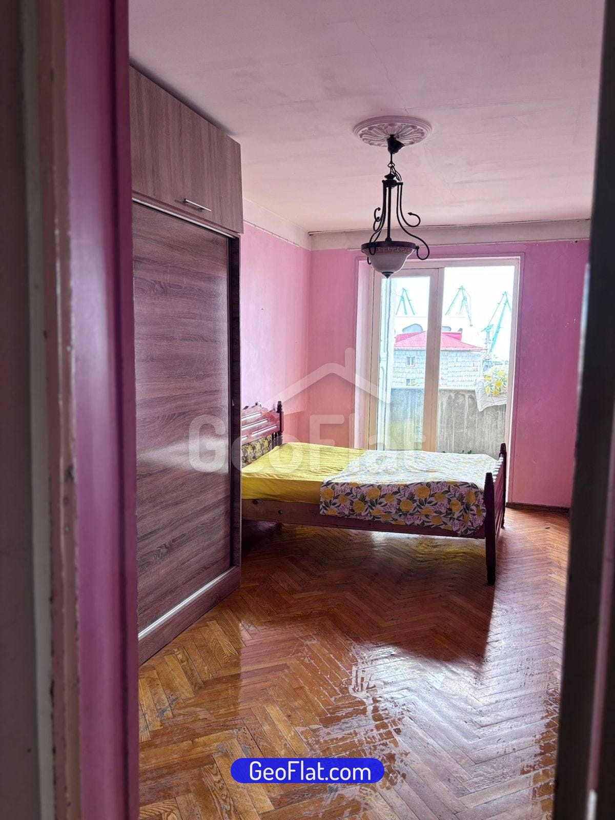 For sale: Apartment, 3-room (2 bedrooms), 107 m² in Batumi on Akaki Tsereteli Street — requires renovation, $92,000.