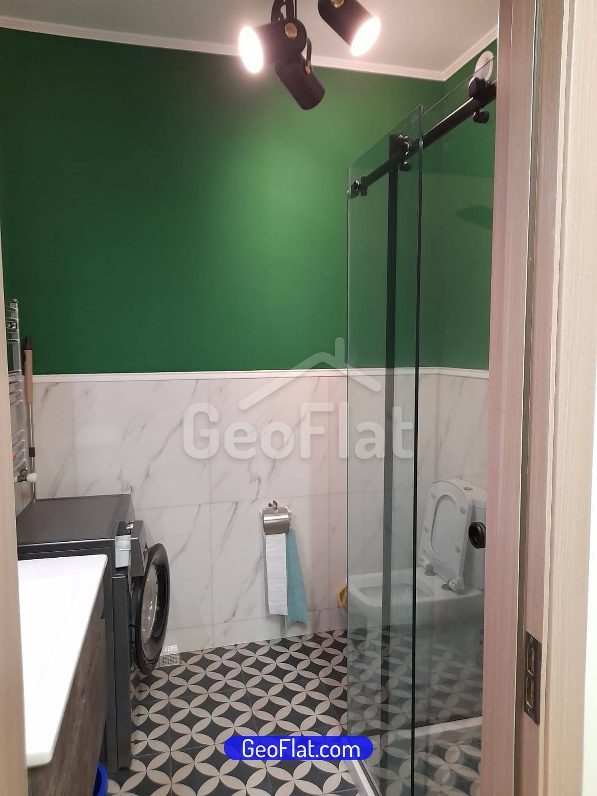 e753fb75-62ce-484d-9ffc-341475631568