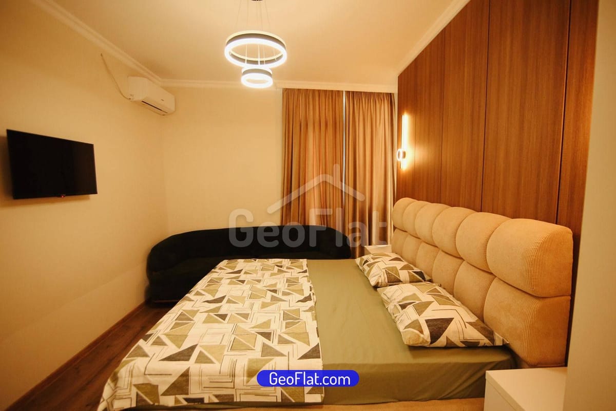 8083e0b9-6151-4349-8e7c-0cf9683fd87d