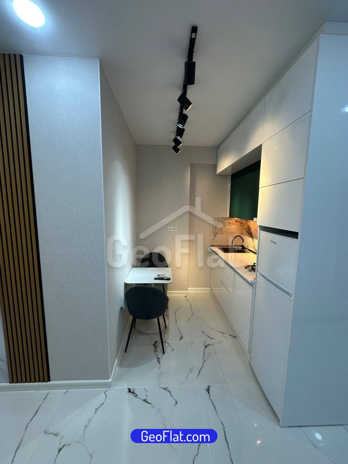 0d96c5f2-bae2-4ea2-ba11-a28d172e8cd7