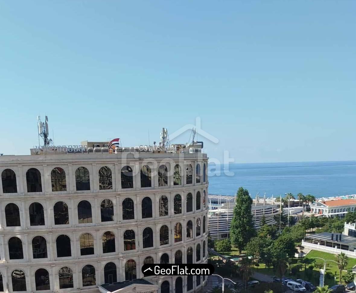 For sale: Apartment, 1-room, 33 m² on Sherifa Khimshiashvili Street in Batumi, sea view, fully furnished and equipped with appliances — $48,000.