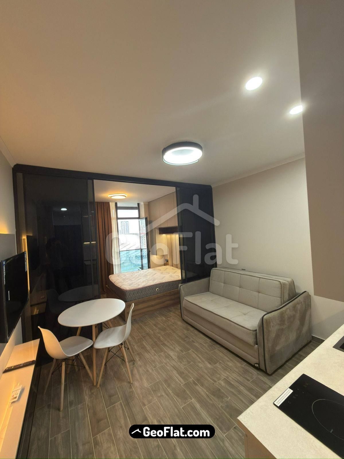 f6aef7f8-46b3-4033-b241-0223614b7ce9