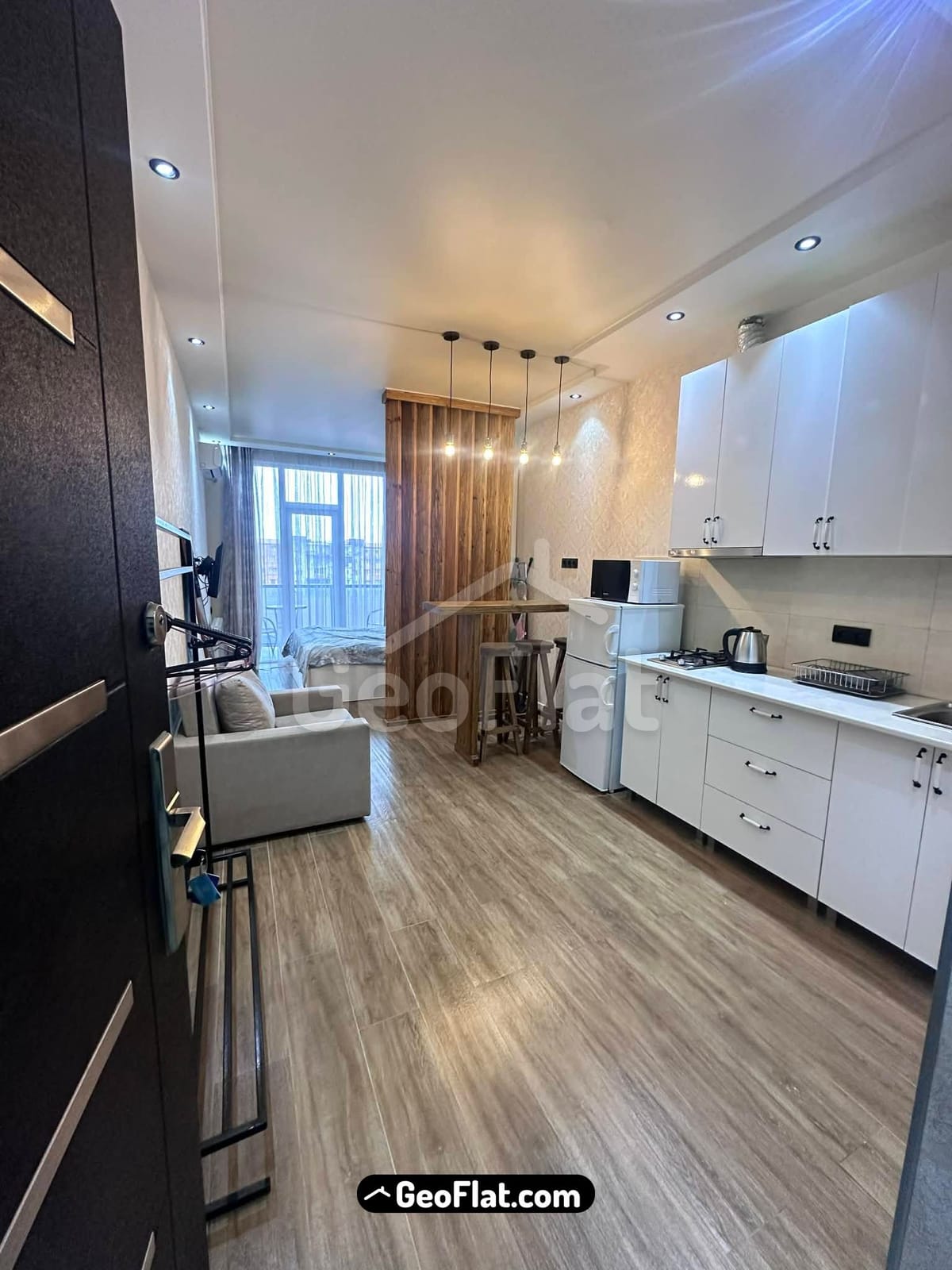 For sale: Studio, 30 m² in Batumi on Angisa's 2nd cul-de-sac, renovated with sea view, furnished with appliances — $52,000.